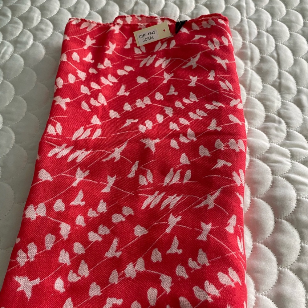Scarf (bird print)